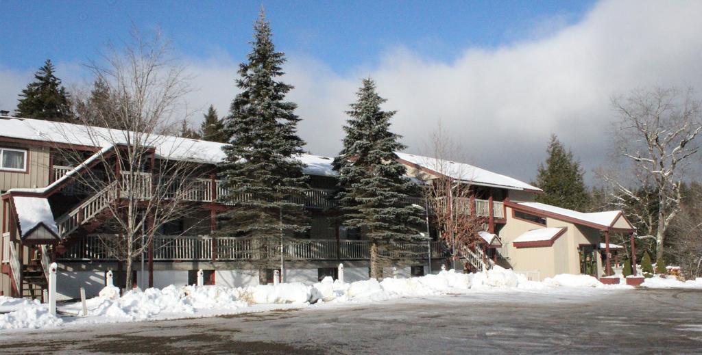 Austrian Haus Lodge ウェスト・ドーバー エクステリア 写真